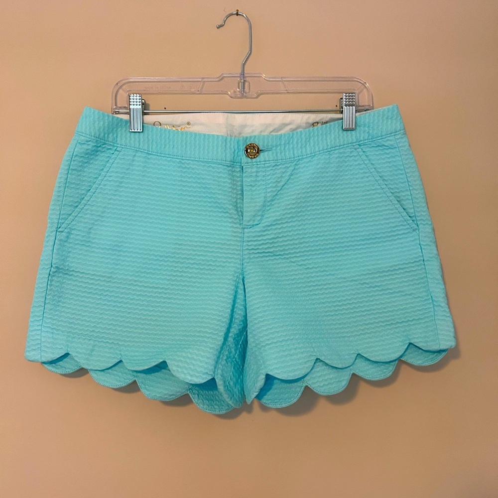 EUC Lilly Pulitzer size 8 blue Buttercup shorts